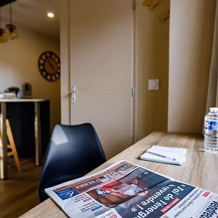 דירה Joli Appartement, Le Bouchon Remois, Centre ריימס