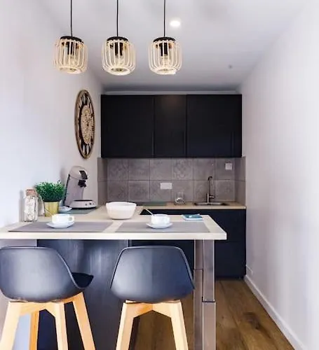 דירה Joli Appartement, Le Bouchon Remois, Centre ריימס