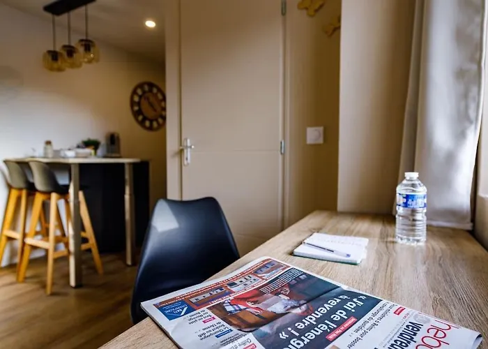 דירה Joli Appartement, Le Bouchon Remois, Centre ריימס